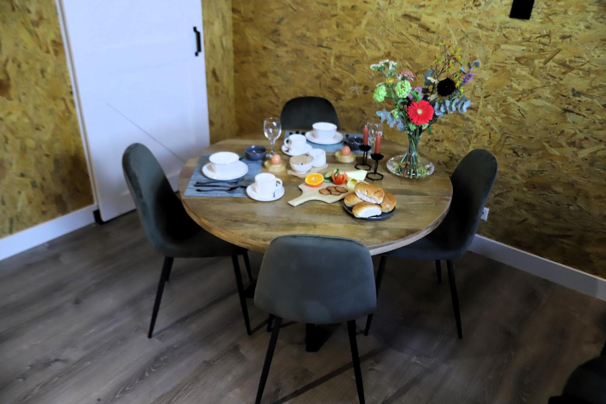 Mimosa Bed & Breakfast In Ijsselmuiden Экстерьер фото